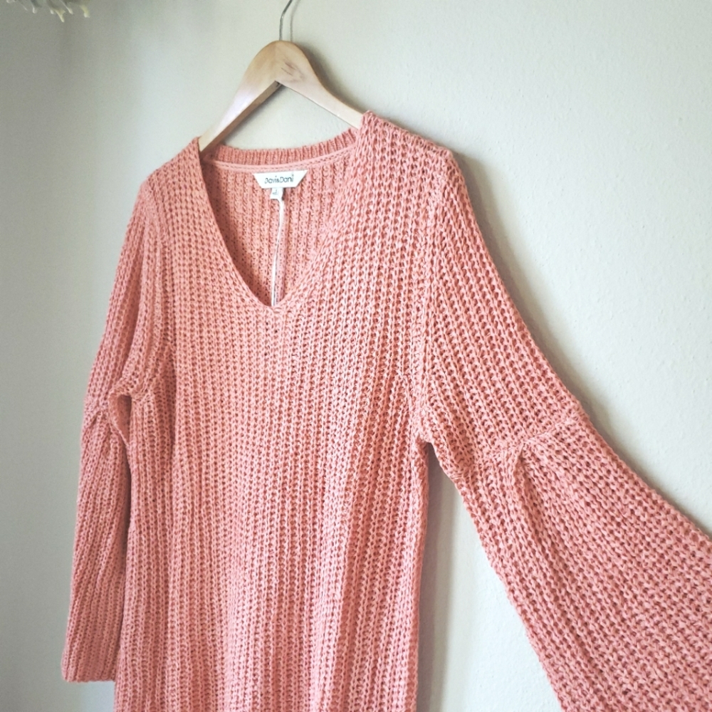 ❗SOLD❗Bell Sleeve Knit Sweater Tunic - Picture 5 of 9